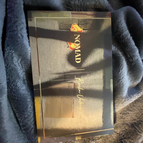 Makeup - Picture 12 of 16